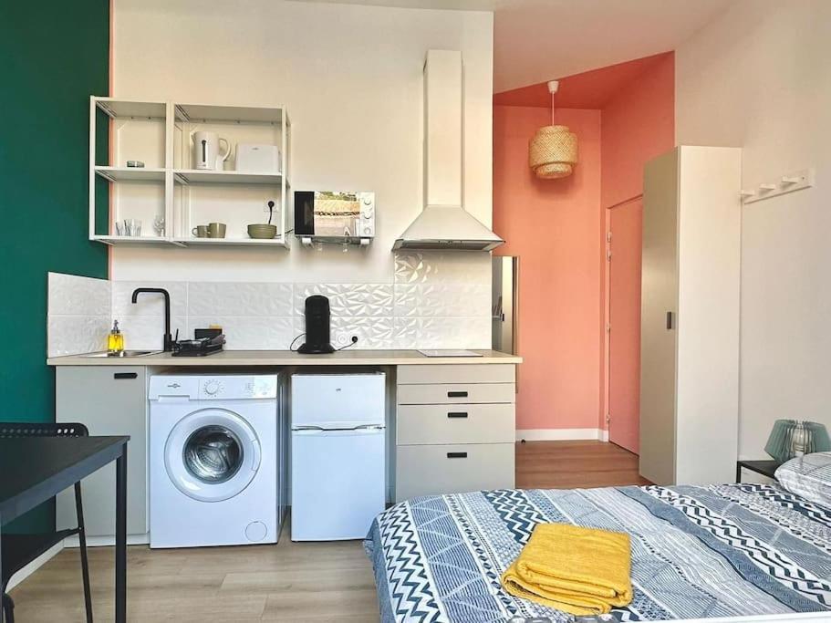 Petit Studio Cosy - Proche Gare Toulon Exteriör bild